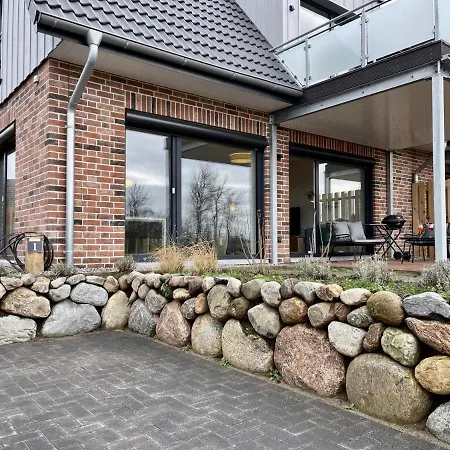 Apartment Tideland 1 *